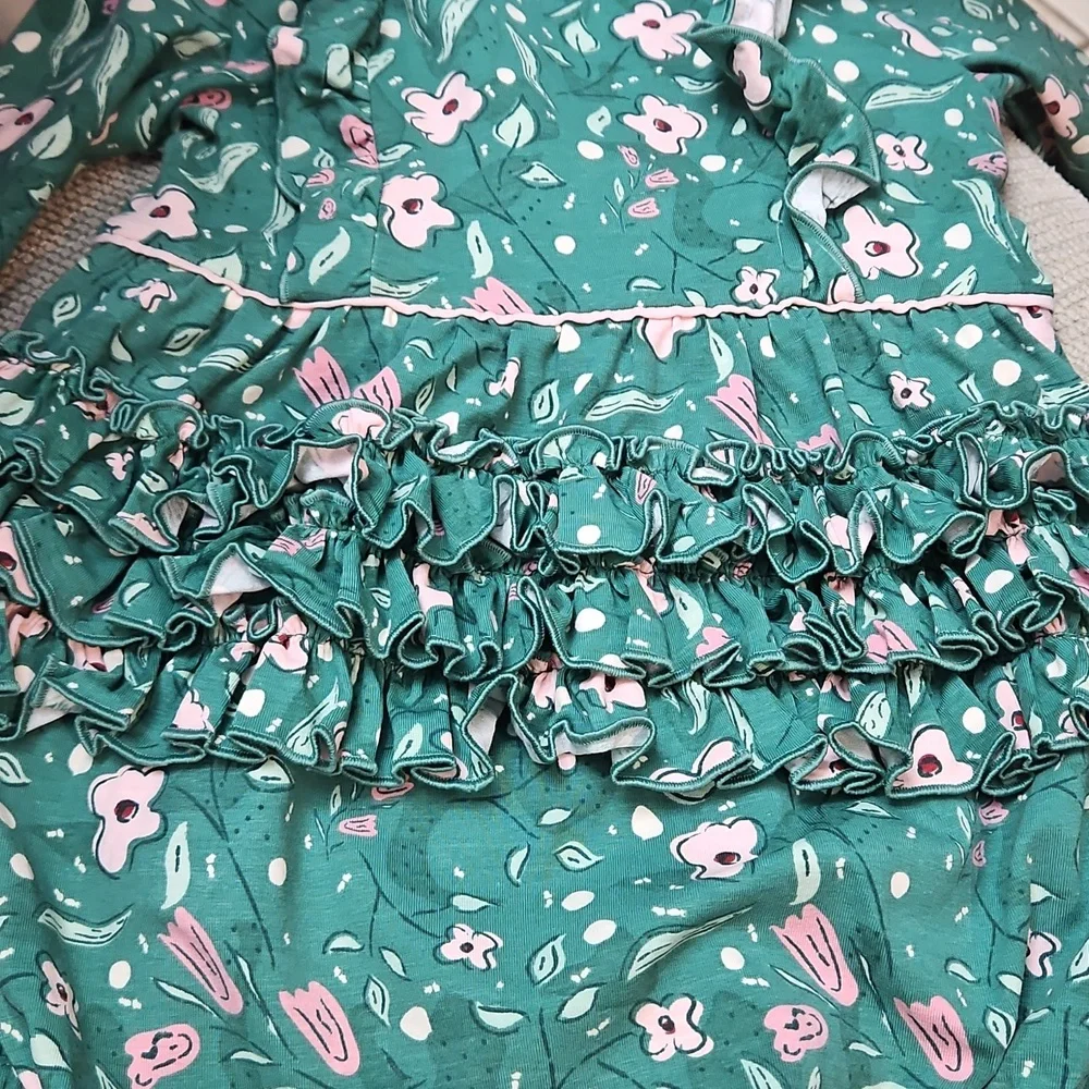 Ruffle Butts Floral One Piece Bubble Romper Size 2T Long Sleeve Ruffles